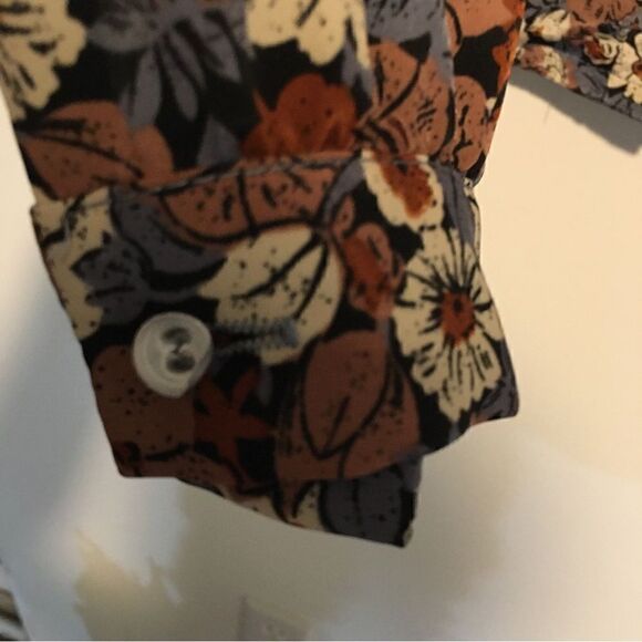 HENRY LEE SILKY SHEEN TIE NECK BUTTON UP BLOUSE - Picture 5 of 11